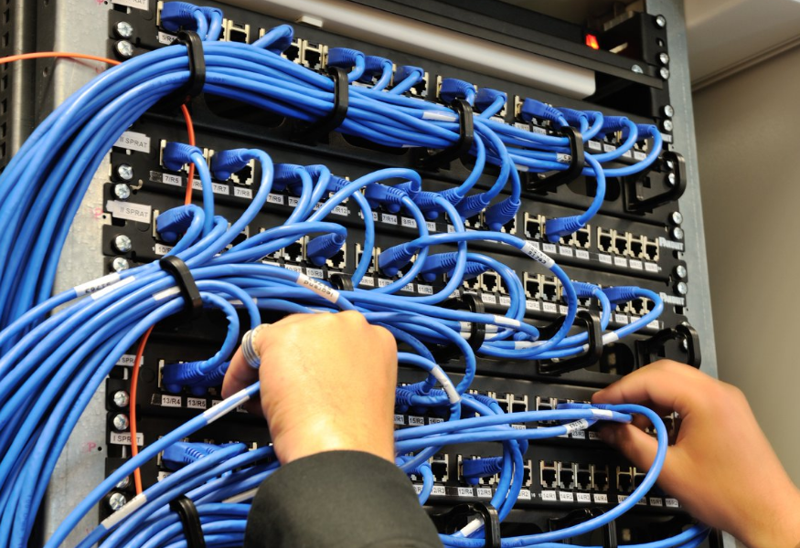 Redes de datos y voz IP